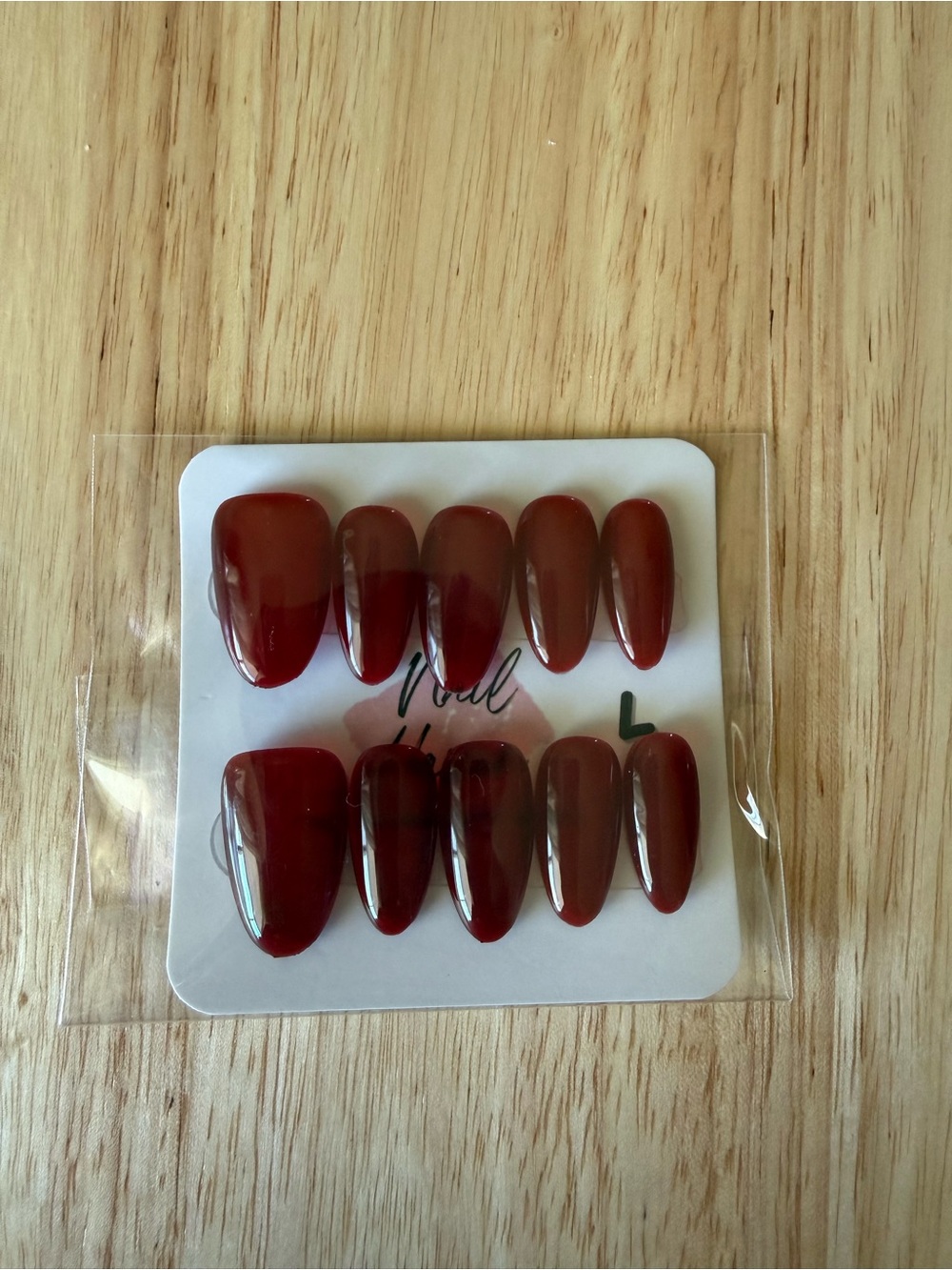 Glossy Burgundy Press-On Nails - Classic Red Set